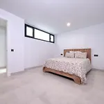 White House Apartment - Marina 5 Min By Lanzarote Vacation Homes