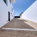 White House Apartment - Marina 5 Min By Lanzarote Vacation Homes Puerto Calero