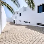 White House Apartment - Marina 5 Min By Lanzarote Vacation Homes Puerto Calero